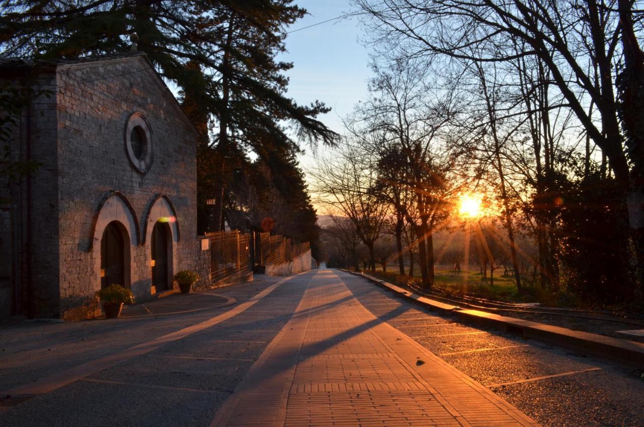 Ferienwohnung La Casa Dell'Artista Assisi Exterior foto