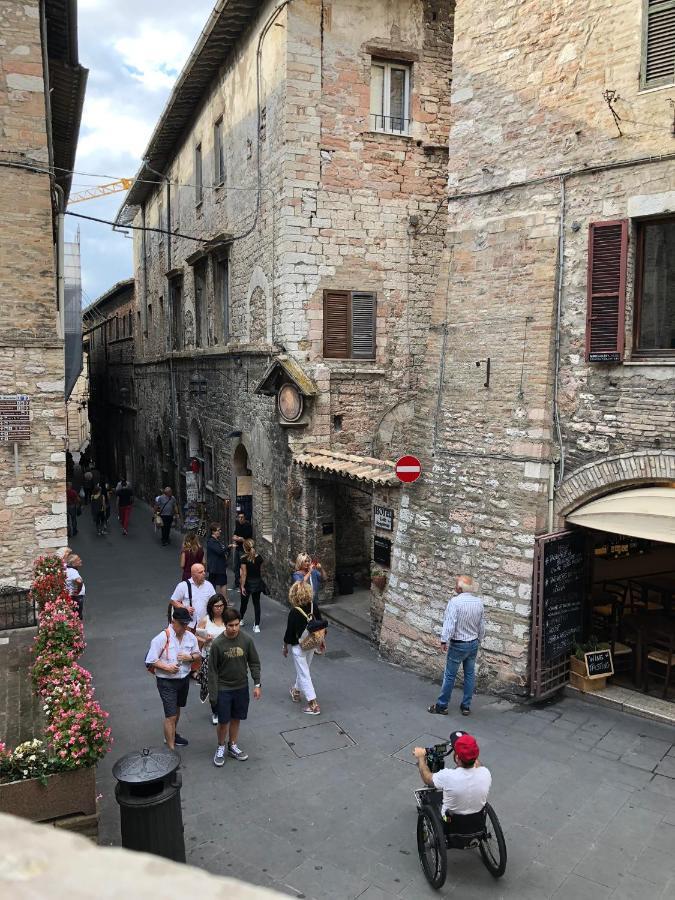 Ferienwohnung La Casa Dell'Artista Assisi Exterior foto