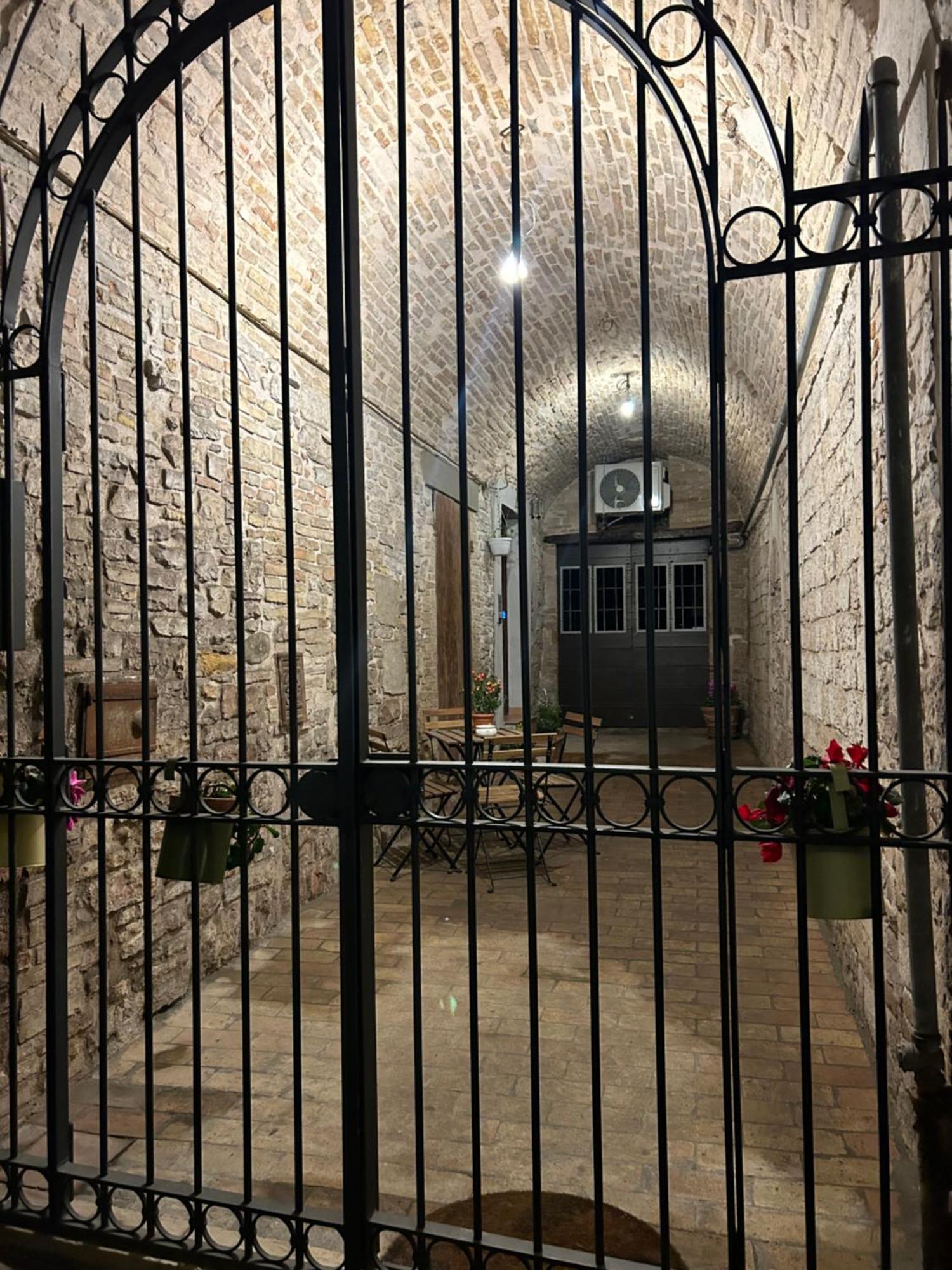 Ferienwohnung La Casa Dell'Artista Assisi Exterior foto